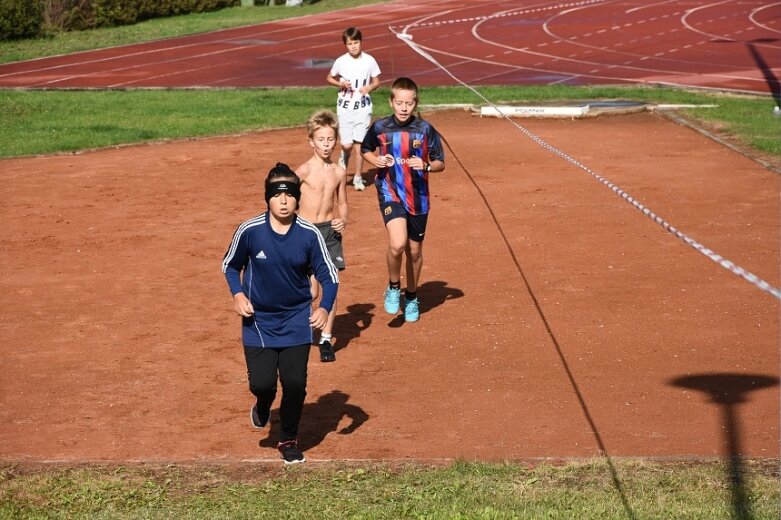  Przełaje zainaugurowały cykl wydarzeń w ramach Szkolnego Związku Sportowego 