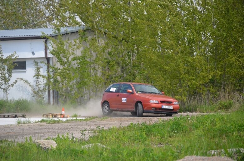  Rajdowe emocje ponownie w Skierniewicach 