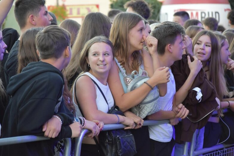  Raperzy opanowali piątkową scenę w Skierniewicach 