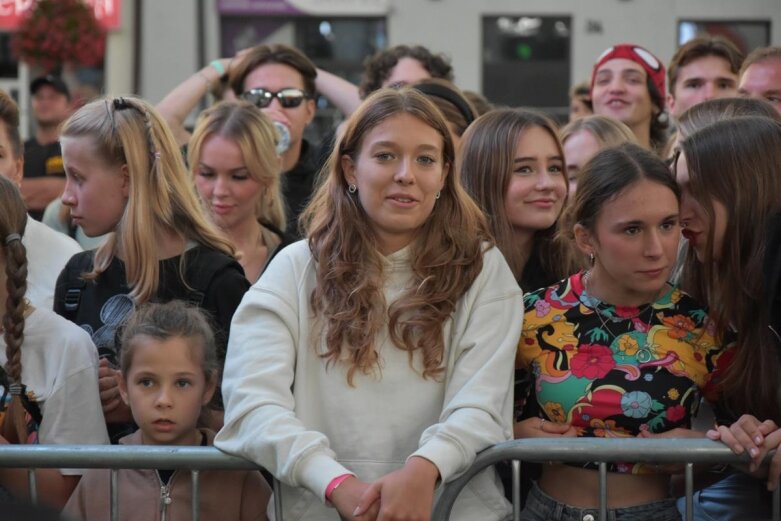  Raperzy opanowali piątkową scenę w Skierniewicach 