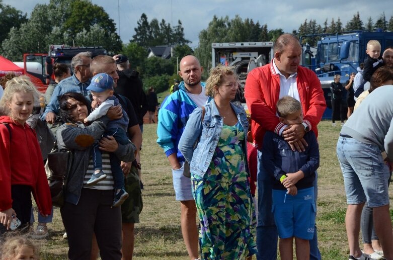  Razem tworzymy bezpieczne Skierniewice - przekonywały służby mundurowe podczas niedzielnego pikniku 