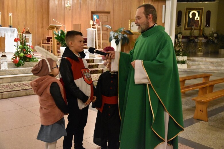  Relikwie świętych i błogosławionych w kościele na Rawce 