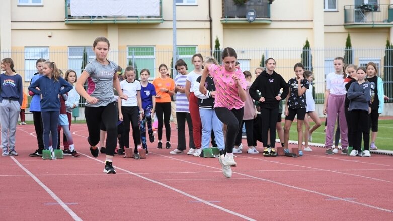  Reprezentacja Piątki imponuje podczas Czwartków Lekkoatletycznych 