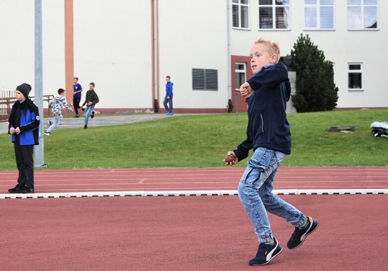  Reprezentacja Piątki imponuje podczas Czwartków Lekkoatletycznych 