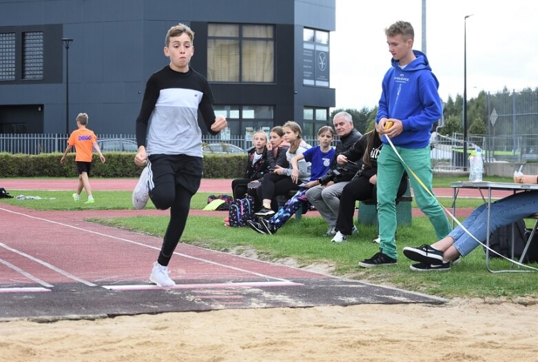  Reprezentacja Piątki imponuje podczas Czwartków Lekkoatletycznych 