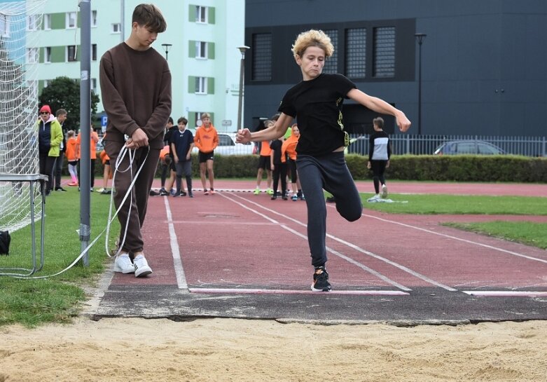  Reprezentacja Piątki imponuje podczas Czwartków Lekkoatletycznych 