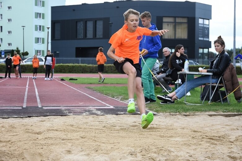  Reprezentacja Piątki imponuje podczas Czwartków Lekkoatletycznych 