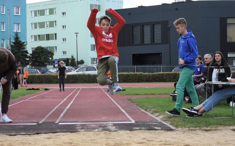  Reprezentacja Piątki imponuje podczas Czwartków Lekkoatletycznych 