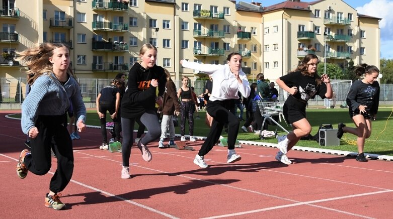  Reprezentacja Piątki imponuje podczas Czwartków Lekkoatletycznych 