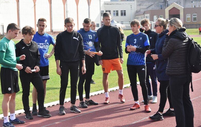  Reprezentacje Prusa i Ekonomika wystąpią w wojewódzkim finale lekkoatletycznej Licealiady 