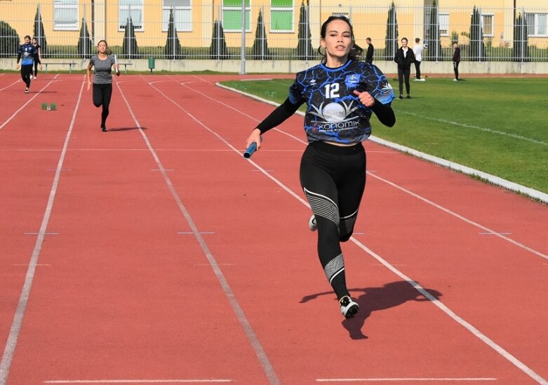  Reprezentacje Prusa i Ekonomika wystąpią w wojewódzkim finale lekkoatletycznej Licealiady 