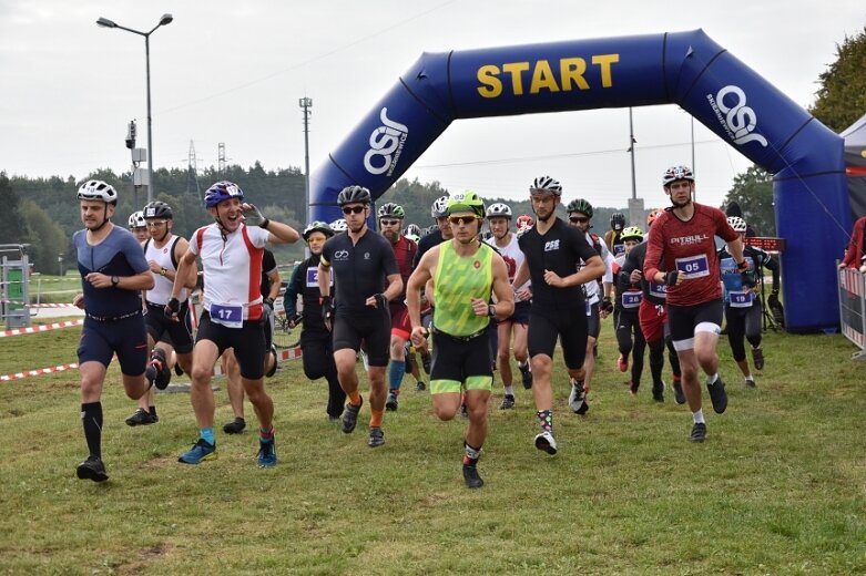  Robert Jasion po raz trzeci najlepszy w Skierniewickim Triathlonie! 