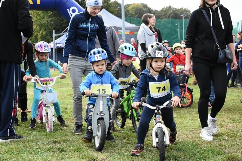  Robert Jasion po raz trzeci najlepszy w Skierniewickim Triathlonie! 