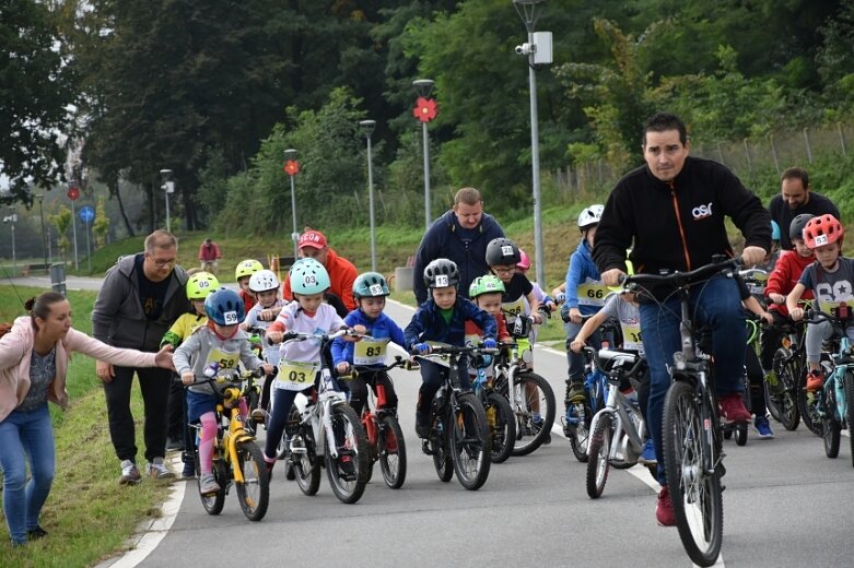  Robert Jasion po raz trzeci najlepszy w Skierniewickim Triathlonie! 