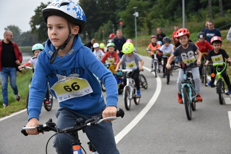  Robert Jasion po raz trzeci najlepszy w Skierniewickim Triathlonie! 