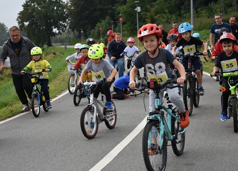  Robert Jasion po raz trzeci najlepszy w Skierniewickim Triathlonie! 