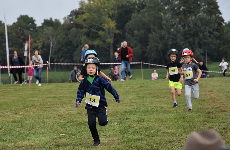  Robert Jasion po raz trzeci najlepszy w Skierniewickim Triathlonie! 