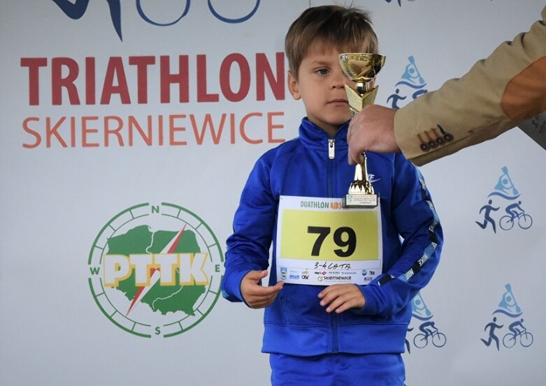  Robert Jasion po raz trzeci najlepszy w Skierniewickim Triathlonie! 