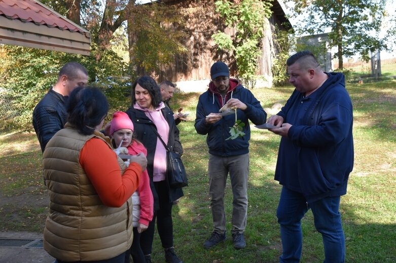  Rodzinny piknik w Głuchowie pod hasłem PRZEMOC TO NIE SUPERMOC  