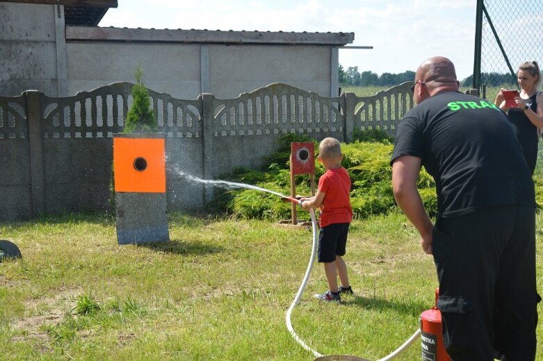  Rodzinny piknik w Woli Makowskiej 