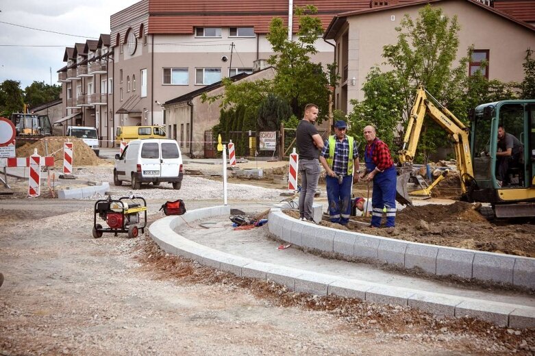  Rondo w Skierniewicach nabiera kształtu 