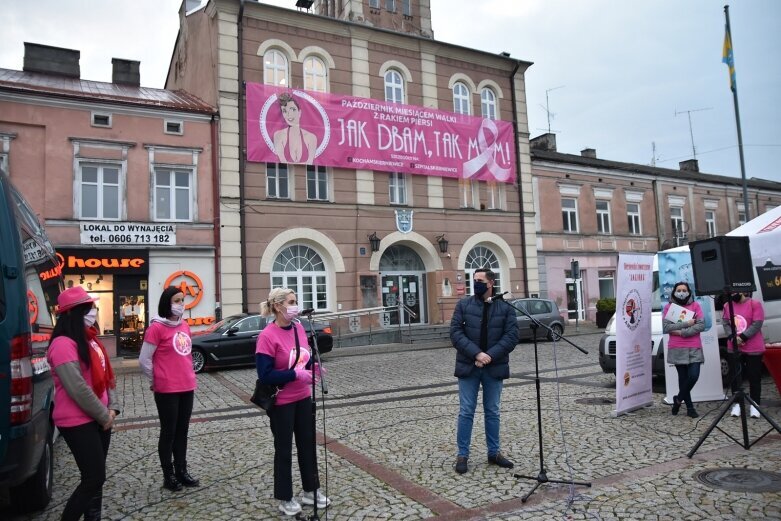  Różowy happening na rynku 