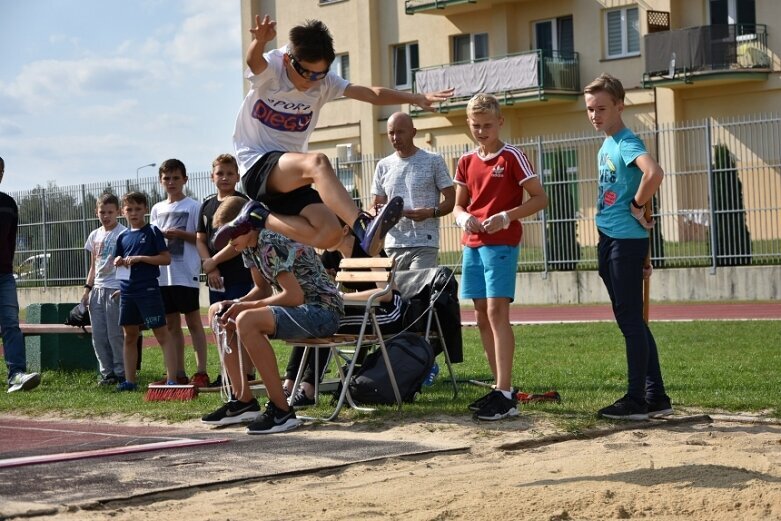  Ruszyła jubileuszowa edycja Czwartków Lekkoatletycznych 