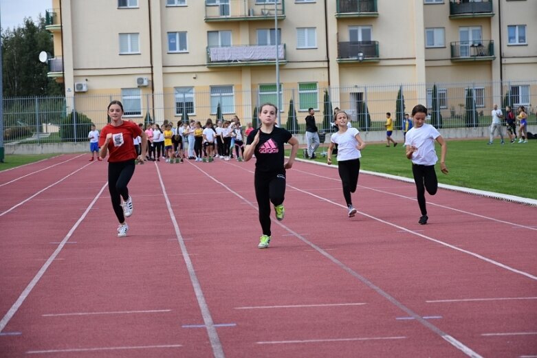  Ruszyła jubileuszowa edycja Czwartków Lekkoatletycznych 