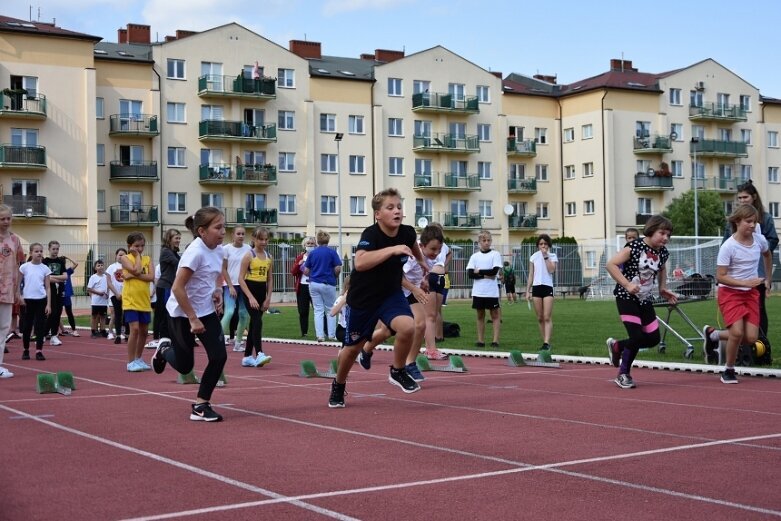  Ruszyła jubileuszowa edycja Czwartków Lekkoatletycznych 