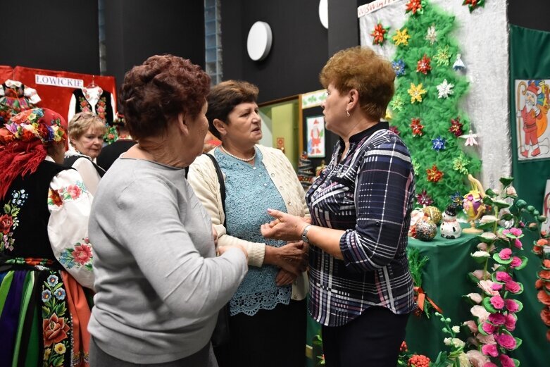  Seniorzy z całego województwa zaprezentowali swoje talenty 