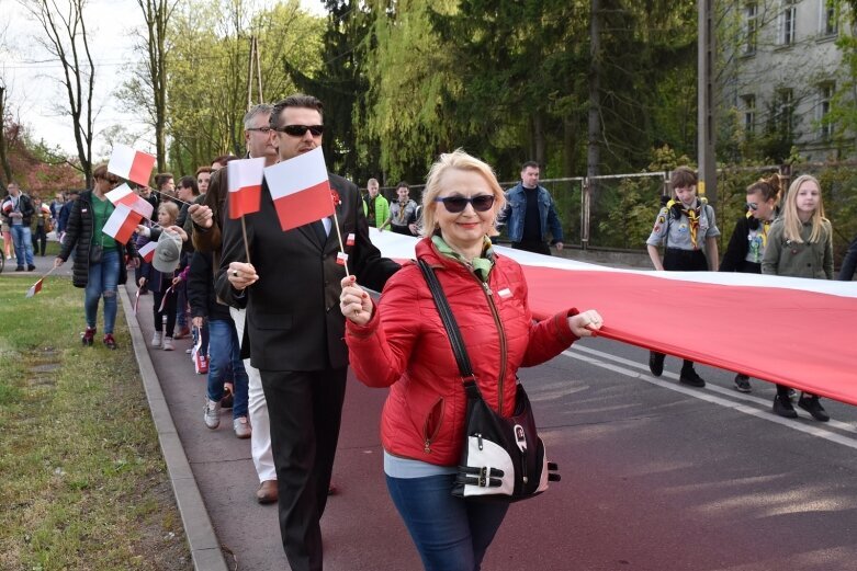  Setki mieszkańców na obchodach Dnia Flagi w Skierniewicach 