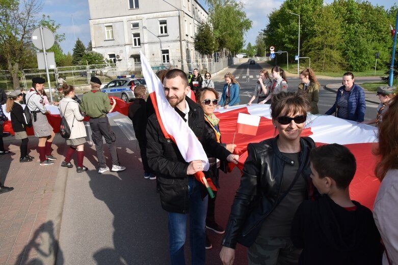  Setki mieszkańców na obchodach Dnia Flagi w Skierniewicach 