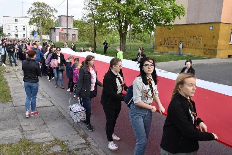  Setki mieszkańców na obchodach Dnia Flagi w Skierniewicach 