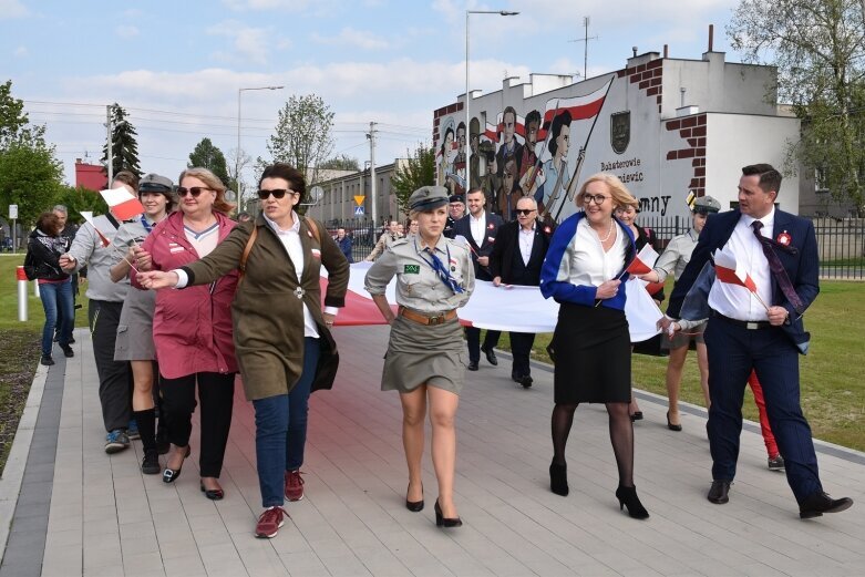  Setki mieszkańców na obchodach Dnia Flagi w Skierniewicach 