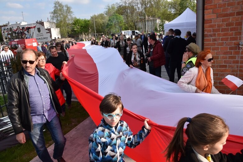  Setki mieszkańców na obchodach Dnia Flagi w Skierniewicach 