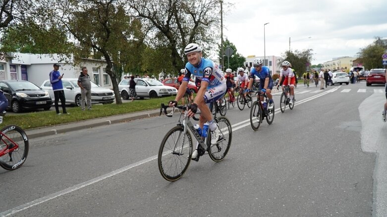  Skierniewice na trasie 34. Międzynarodowego Wyścigu Kolarskiego 