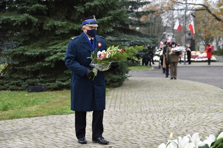  Skierniewice: Uczczono 102 rocznicę odzyskania przez Polskę niepodległości 