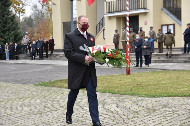  Skierniewice: Uczczono 102 rocznicę odzyskania przez Polskę niepodległości 