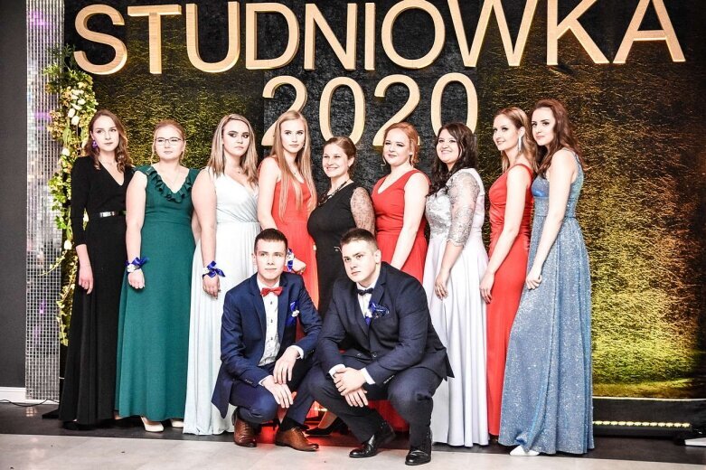  Skierniewicki Ekonomik – ZS nr 3 – balował na studniówce do rana 