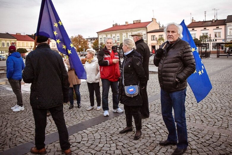  Skierniewiczanie, Polacy, Europejczycy 