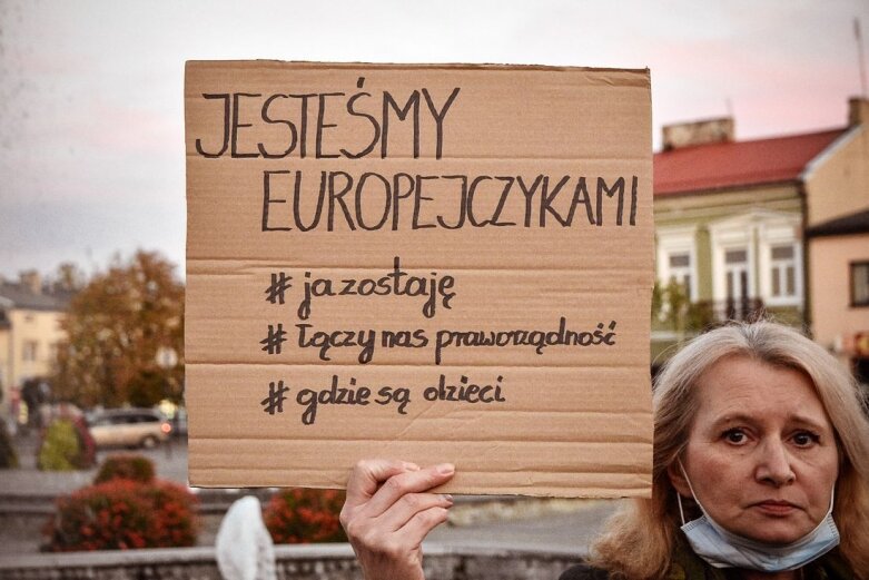  Skierniewiczanie, Polacy, Europejczycy 