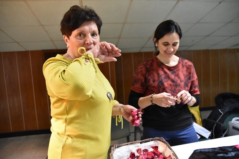  Skierniewiczanki rozpoczęły obchody kobiecego święta 