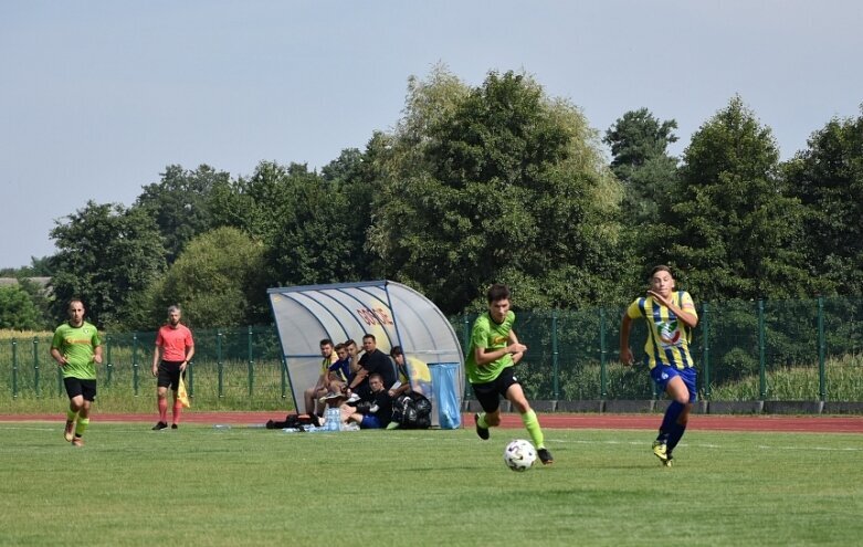  Słaby start sezonu zespołów z powiatu w okręgówce 