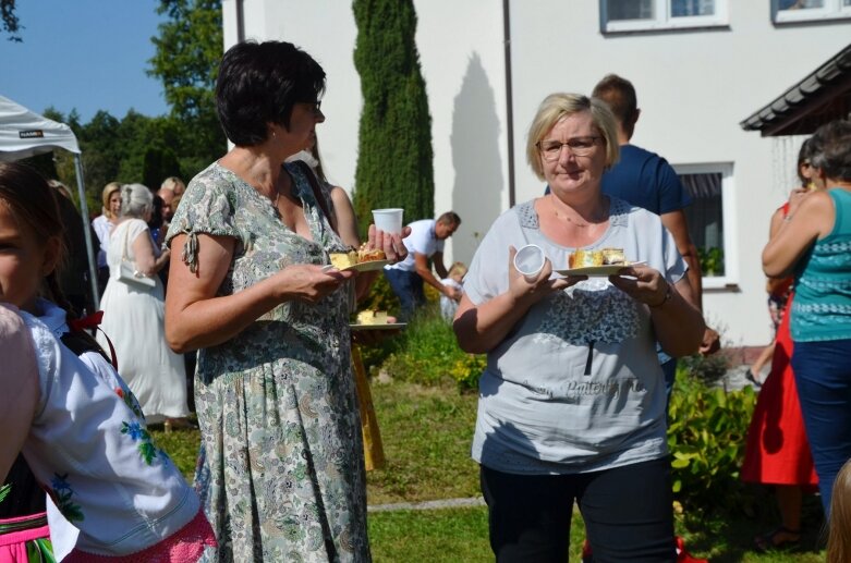  Słoneczna niedziela w dożynkowym klimacie 