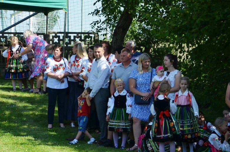  Słoneczna niedziela w dożynkowym klimacie 