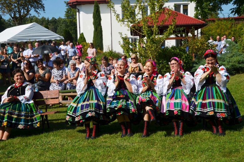  Słoneczna niedziela w dożynkowym klimacie 