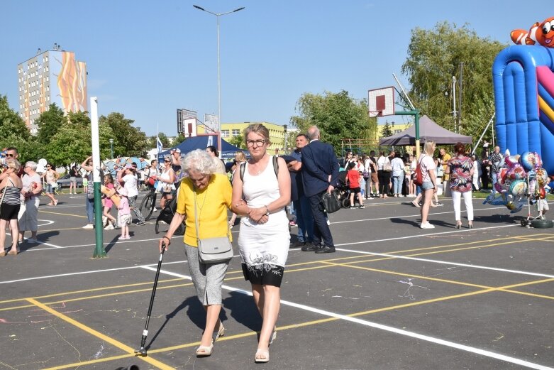  Słoneczna zabawa pochłonęła bez reszty małych i dużych skierniewiczan 