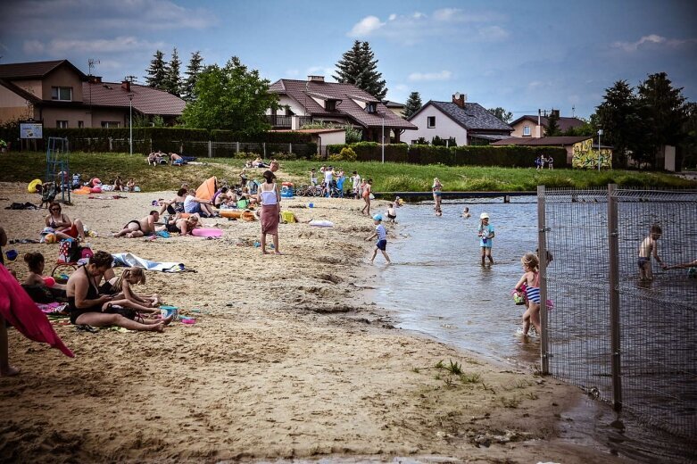  Słoneczny weekend nad zalewem Zadębie 