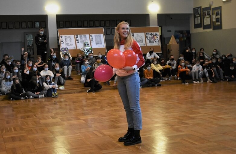  Spotkanie z medalistką olimpijską! Agnieszka Kobus-Jaworska gościem SP nr 9! 