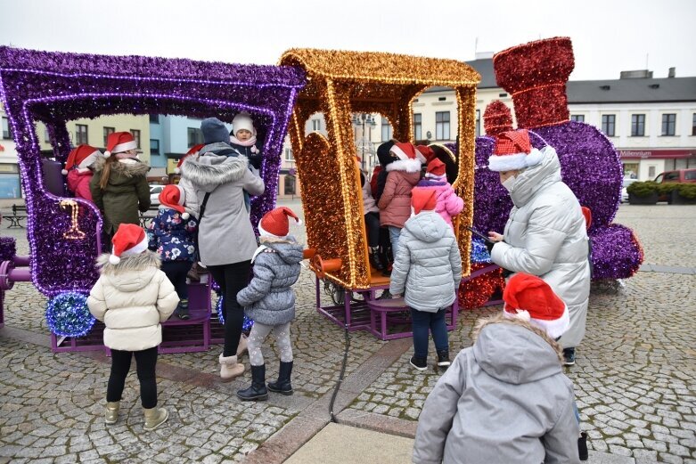  Sprawdzały, czy broda Świętego Mikołaja jest prawdziwa 